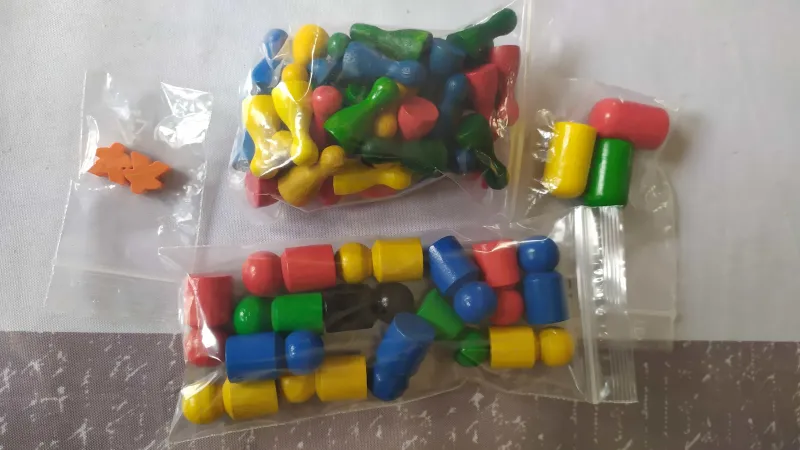 Pions en bois