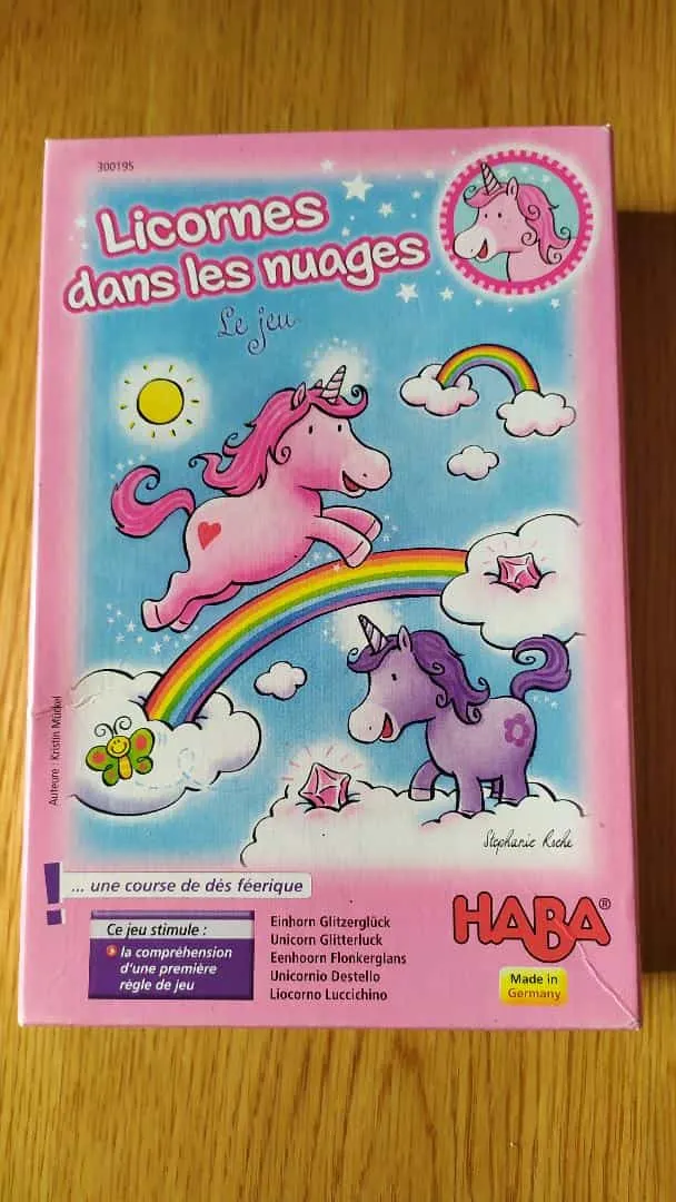 Licornes dans les nuages